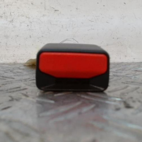 Attache ceinture avant gauche RENAULT ZOE 2