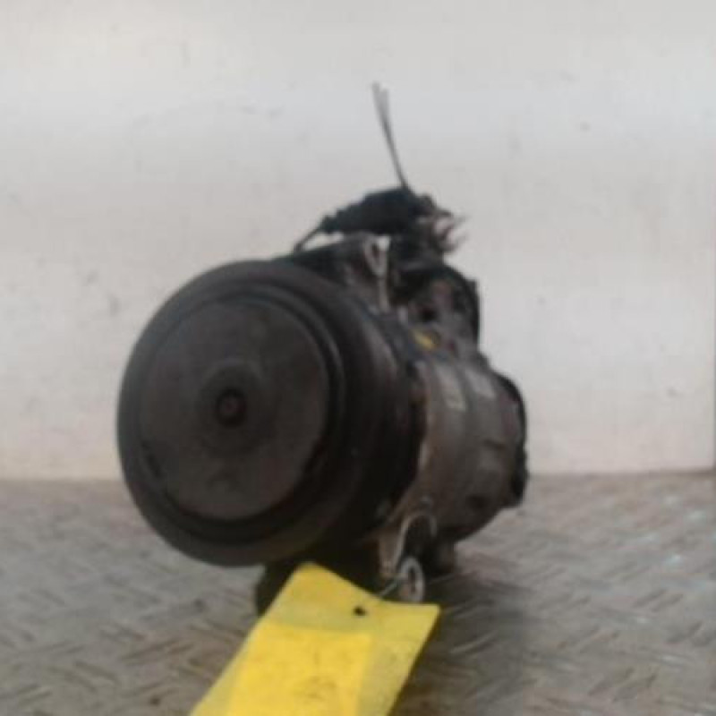 Compresseur clim AUDI A4 3 Compresseur clim AUDI A4 3