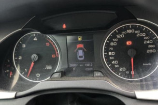 Compteur AUDI A4 3 Photo n°1