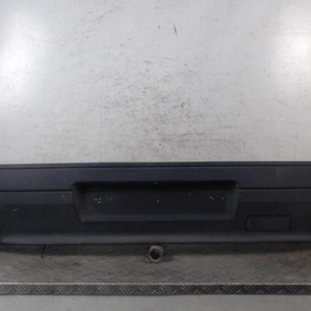 Pare choc arriere PEUGEOT 106 Photo n°1
