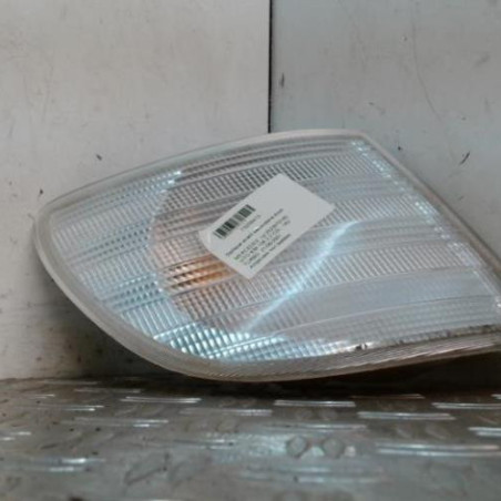 Optique avant secondaire droit (feux)(clignotant) MERCEDES VITO 638 Photo n°1