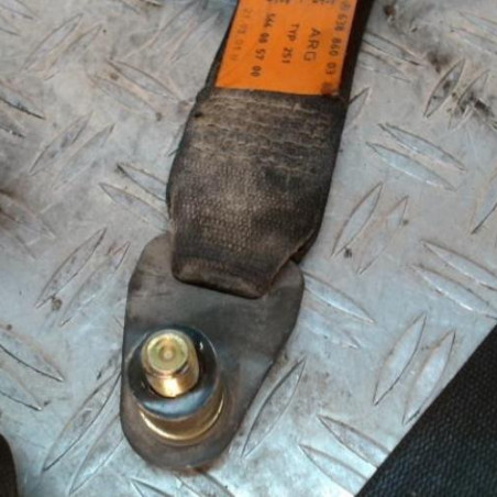 Ceinture avant droit MERCEDES VITO 638