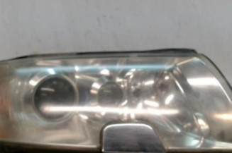 Optique avant principal droit (feux)(phare) SKODA SUPERB 1 Photo n°1