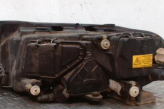 Optique avant principal droit (feux)(phare) SKODA SUPERB 1