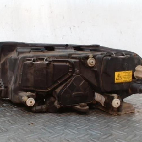 Optique avant principal droit (feux)(phare) SKODA SUPERB 1