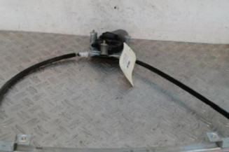 Leve vitre electrique avant droit RENAULT CLIO 2 Photo n°1