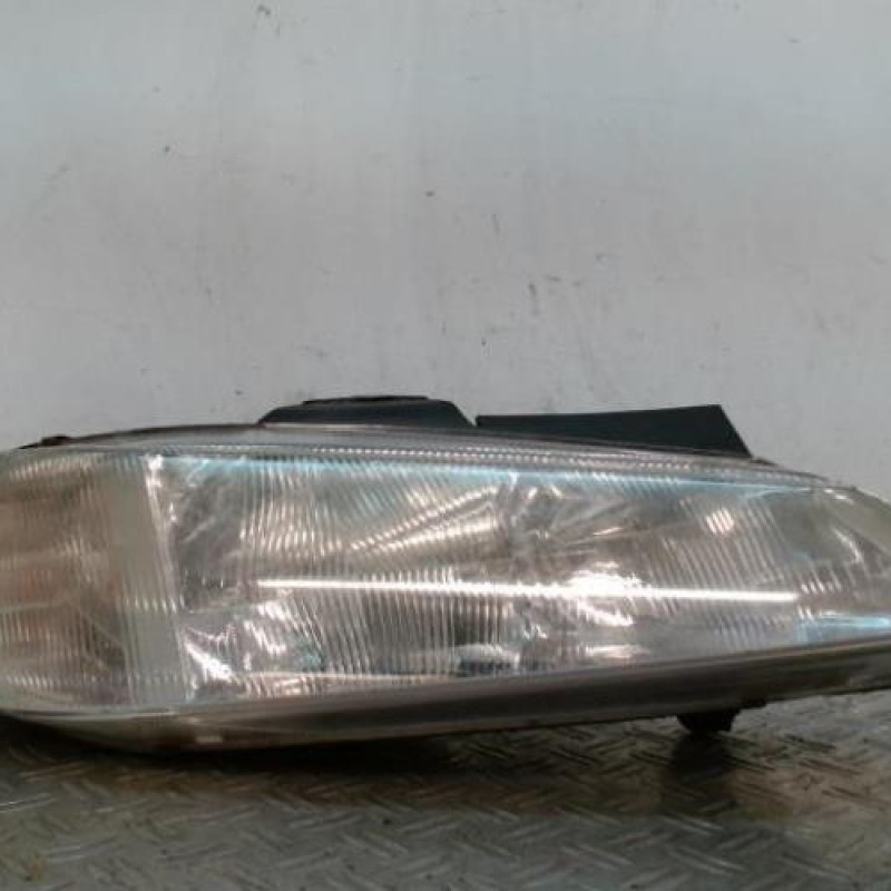 Optique avant principal droit (feux)(phare) PEUGEOT 406