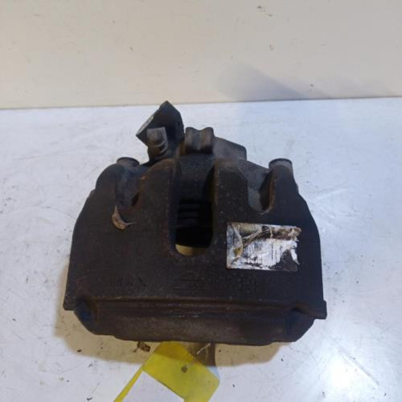 Etrier avant droit (freinage) CITROEN DS5 Etrier avant droit (freinage) CITROEN DS5