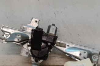 Leve vitre electrique arriere gauche PEUGEOT 308 1 SW Photo n°1