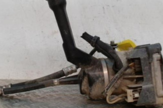 Pompe de direction PEUGEOT 308 1 SW