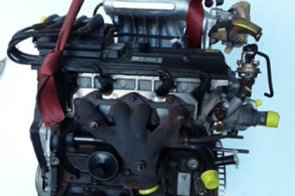 Moteur RENAULT MEGANE 1 Photo n°1