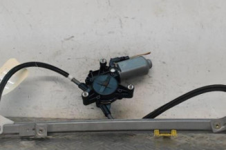 Leve vitre electrique avant droit RENAULT MEGANE 1 Photo n°1