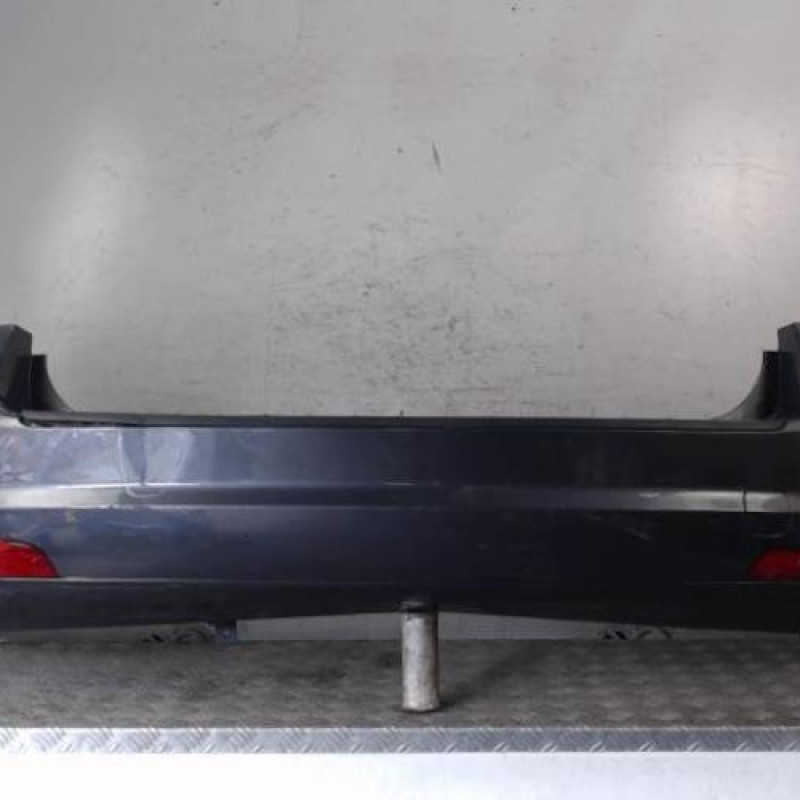Pare choc arriere VOLVO V 50