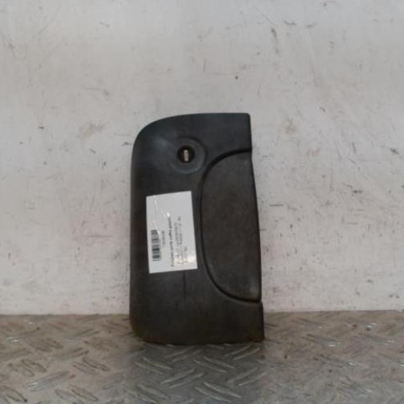 Poignee porte coffre gauche RENAULT KANGOO 1