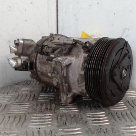 Compresseur clim RENAULT CLIO 4 Photo n°1