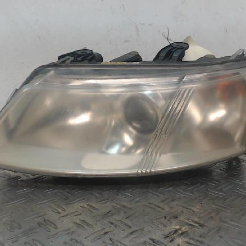 Optique avant principal gauche (feux)(phare) SAAB 9.3 2