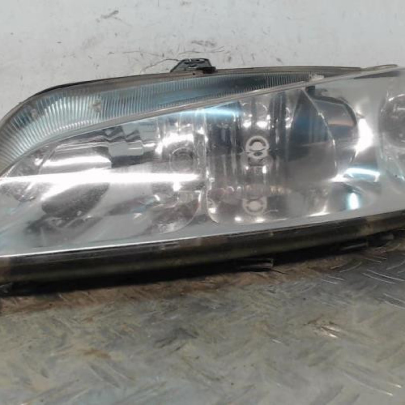 Optique avant principal gauche (feux)(phare) PEUGEOT 306