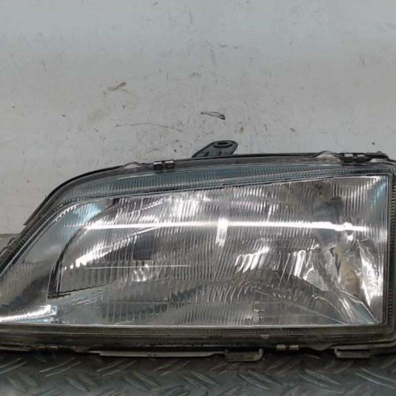 Optique avant principal gauche (feux)(phare) PEUGEOT 306