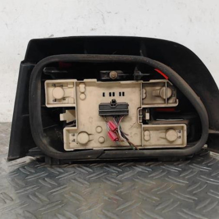 Feu arriere principal droit (feux) RENAULT CLIO 1
