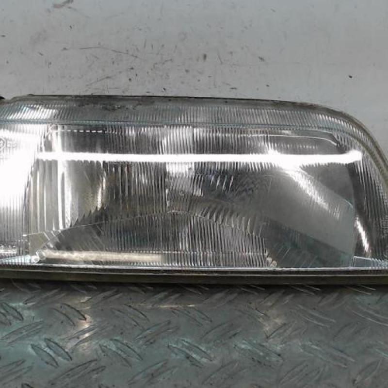 Optique avant principal droit (feux)(phare) CITROEN ZX