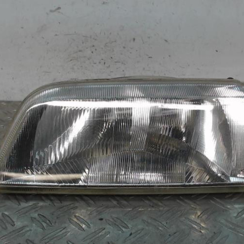 Optique avant principal gauche (feux)(phare) CITROEN ZX