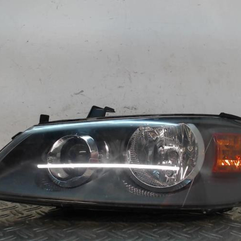 Optique avant principal gauche (feux)(phare) NISSAN ALMERA 2