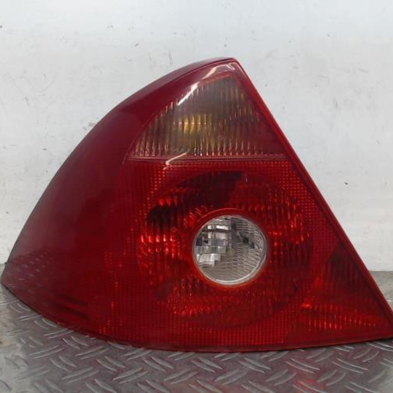 Feu arriere principal gauche (feux) FORD MONDEO 2