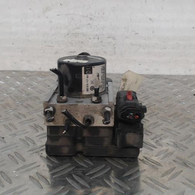 Bloc ABS (freins anti-blocage) VOLKSWAGEN GOLF 6 Bloc ABS (freins anti-blocage) VOLKSWAGEN GOLF 6
