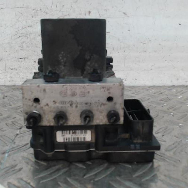 Bloc ABS (freins anti-blocage) AUDI A4 2