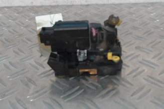 Serrure avant gauche RENAULT MASTER 2