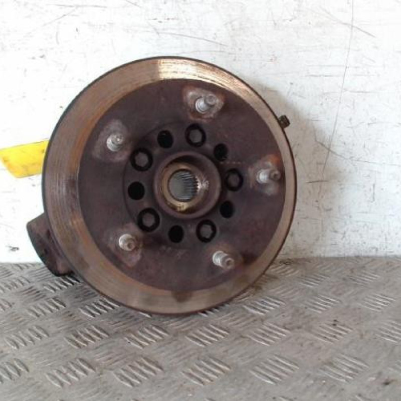 Moyeu avant gauche FORD TRANSIT 3 Moyeu avant gauche FORD TRANSIT 3
