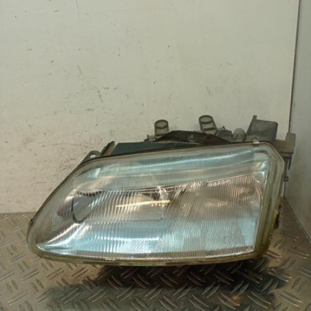Optique avant principal gauche (feux)(phare) RENAULT ESPACE 3 Photo n°1