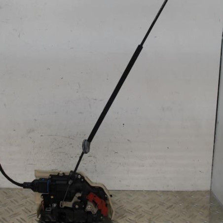 Serrure avant droit VOLKSWAGEN TOURAN 1