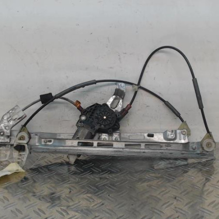 Leve vitre electrique avant gauche PEUGEOT 206 Photo n°1