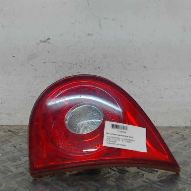 Feu arriere secondaire droit (feux) VOLKSWAGEN GOLF 5