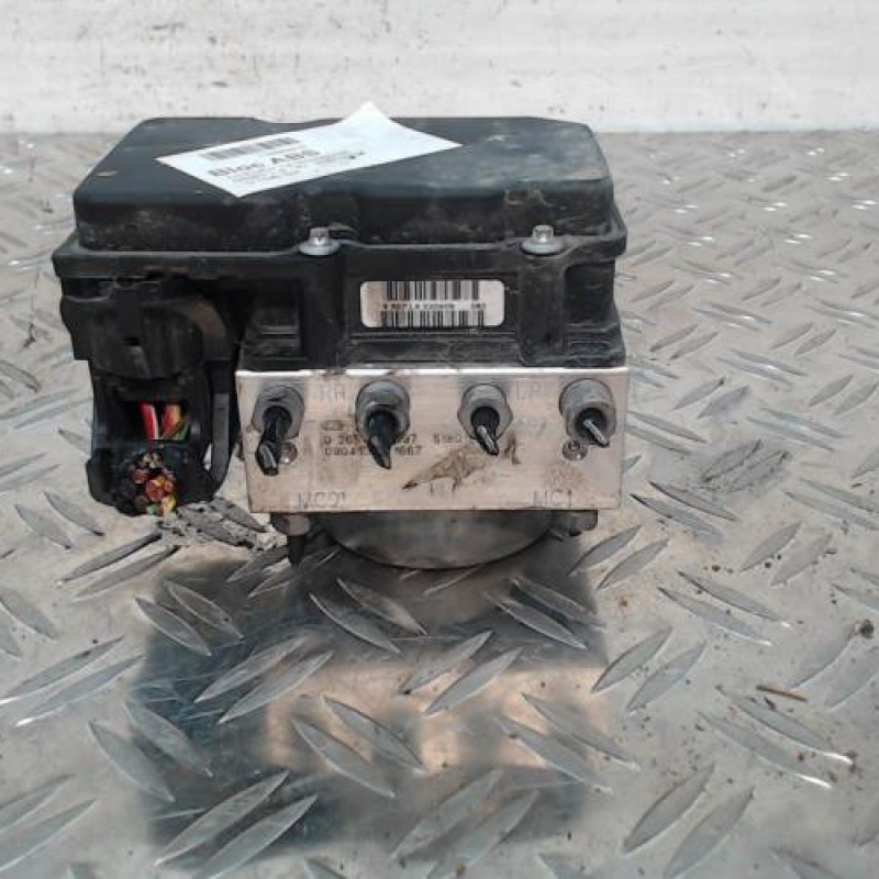 Bloc ABS (freins anti-blocage) CITROEN NEMO Bloc ABS (freins anti-blocage) CITROEN NEMO