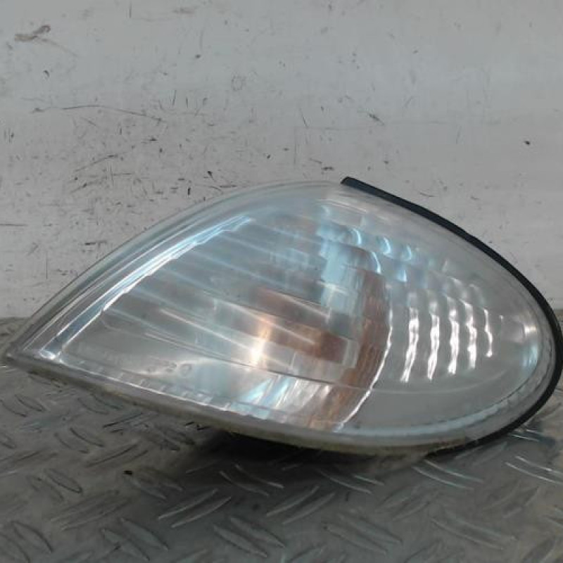 Optique avant secondaire gauche (feux)(clignotant) NISSAN ALMERA 2