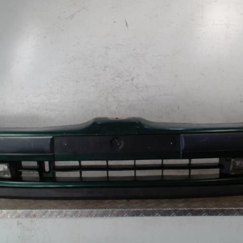 Pare choc avant RENAULT MEGANE 1