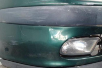Pare choc avant RENAULT MEGANE 1 Photo n°4