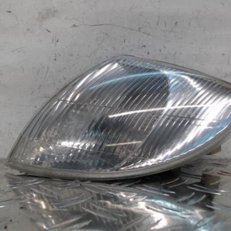 Optique avant secondaire gauche (feux)(clignotant) RENAULT SCENIC 1