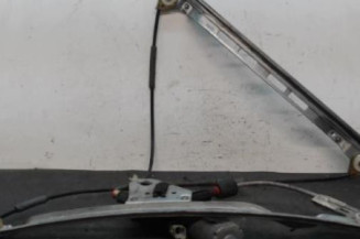 Leve vitre electrique avant gauche PEUGEOT 206 Photo n°1