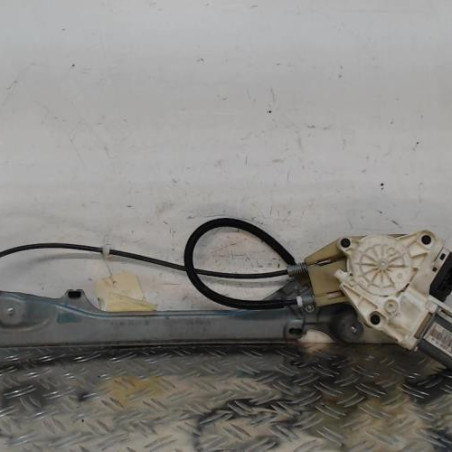 Leve vitre electrique arriere droit RENAULT LAGUNA 3 Photo n°1