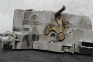 Serrure arriere droit PEUGEOT 307