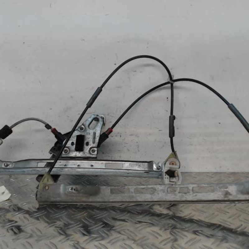 Leve vitre electrique avant droit PEUGEOT 206