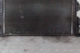 Radiateur eau RENAULT MEGANE 3 Photo n°1