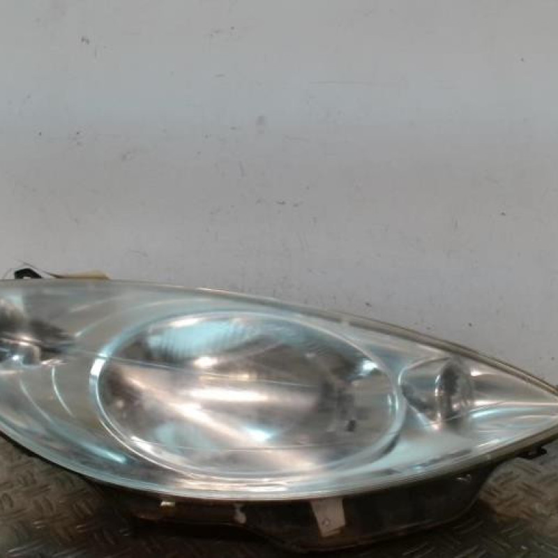 Optique avant principal droit (feux)(phare) PEUGEOT 1007