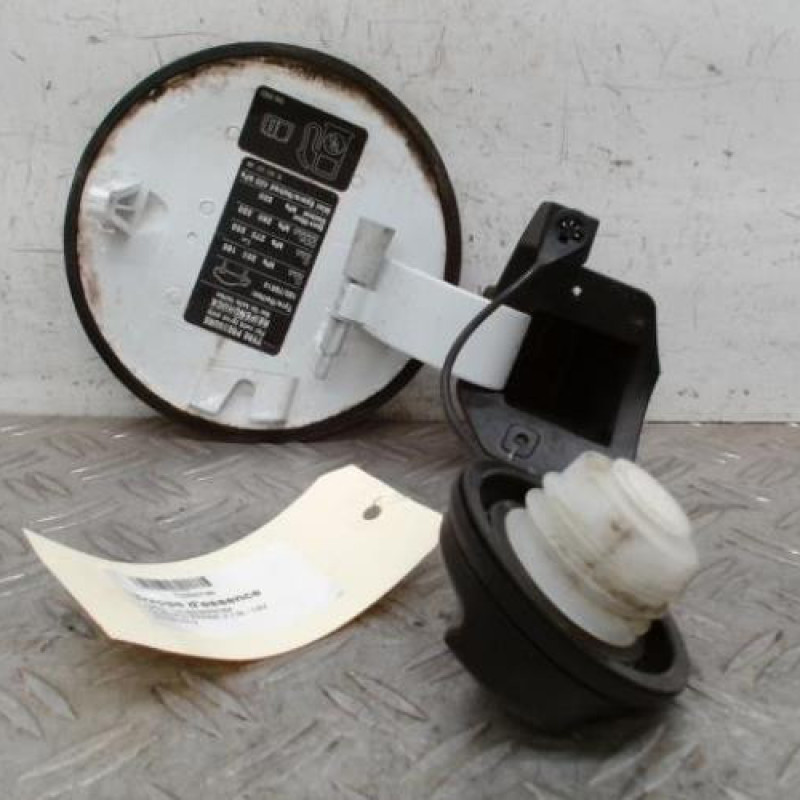 Trappe d'essence OPEL CORSA D Trappe d'essence OPEL CORSA D