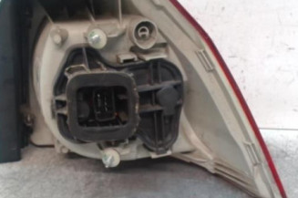 Feu arriere principal gauche (feux) VOLKSWAGEN GOLF 5 Photo n°3