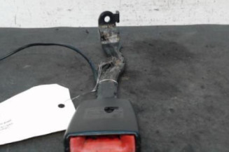 Attache ceinture avant droit VOLKSWAGEN GOLF 6 Photo n°1