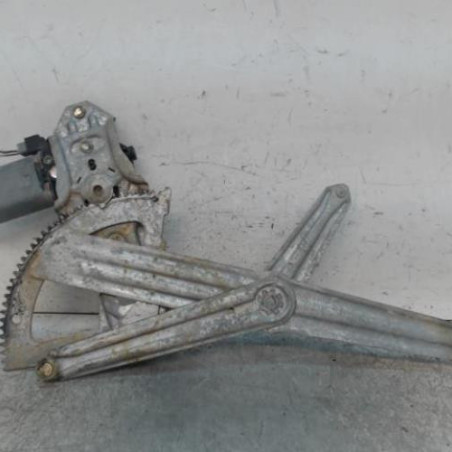 Leve vitre electrique avant droit PEUGEOT 205 Photo n°1